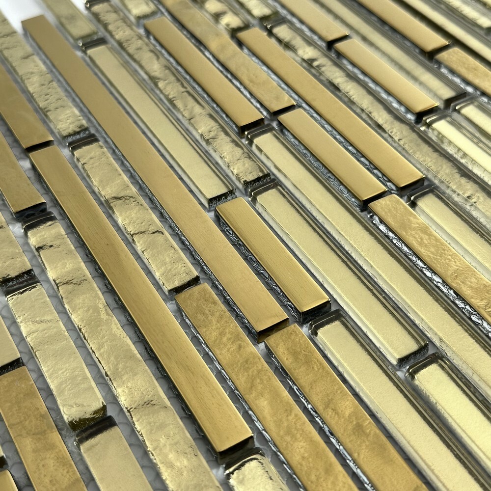 Керамическая Marble Mosaic Glass Мозаика Golden Stripes 30х30 в интерьере
